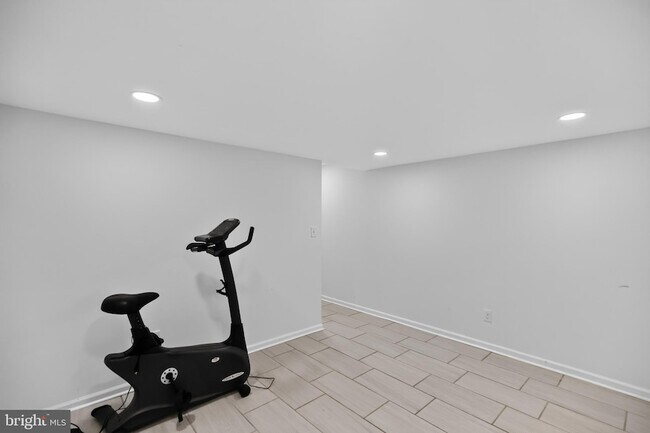 Building Photo - 51 Oak Crest Ct