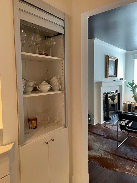 Building Photo - 134 Elysian Way NW