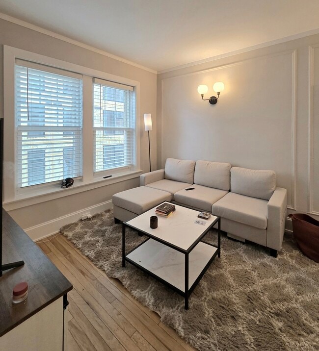 Building Photo - 2746 N Hampden Ct