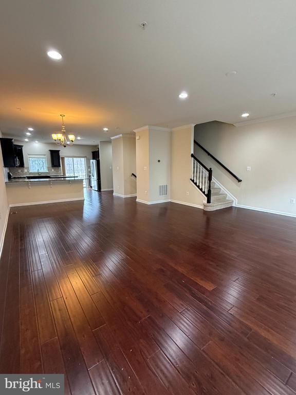 Building Photo - 7018 Foxton Way