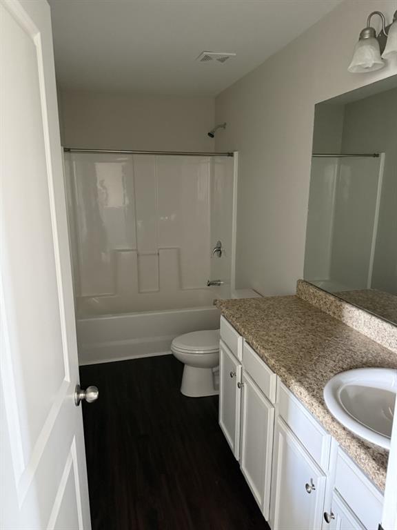 Building Photo - 153 Fern Walk