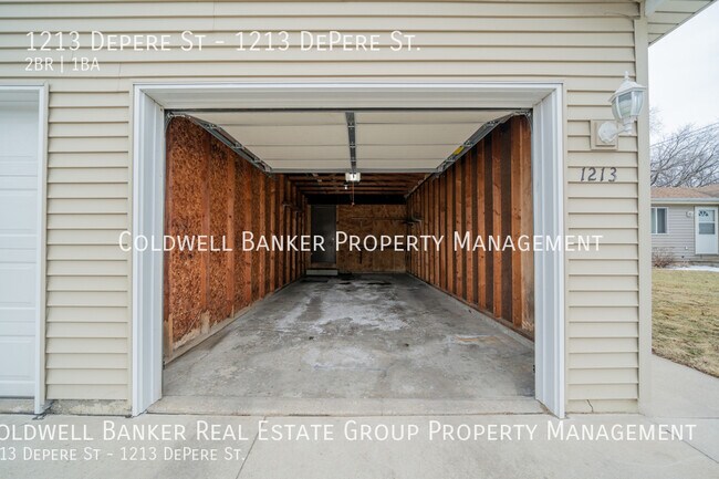 Building Photo - 1213 Depere St