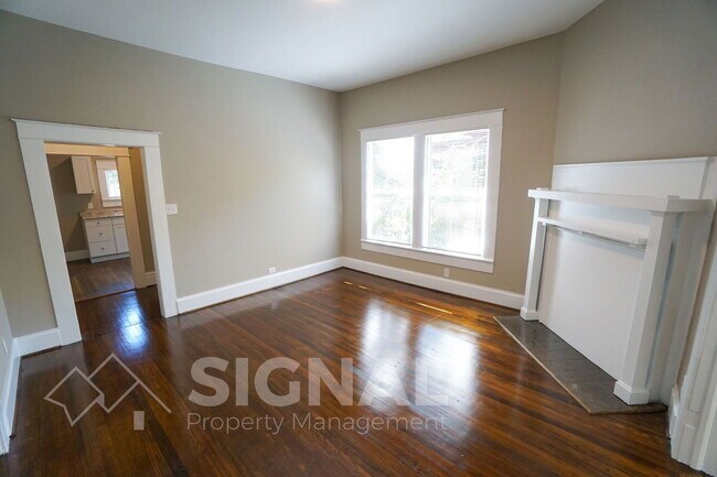 Building Photo - 2915 Z Ave