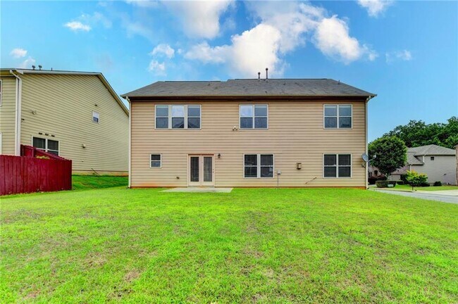 Building Photo - 4228 Woods Creek Ln