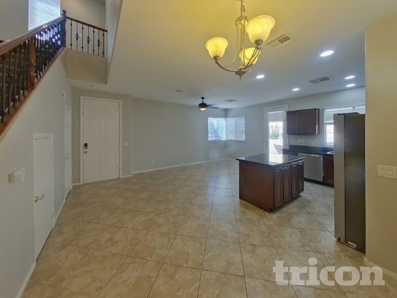 Building Photo - 3643 Sanwood St