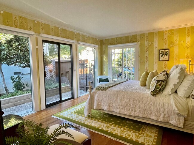 Building Photo - 189C-F-TL-CS