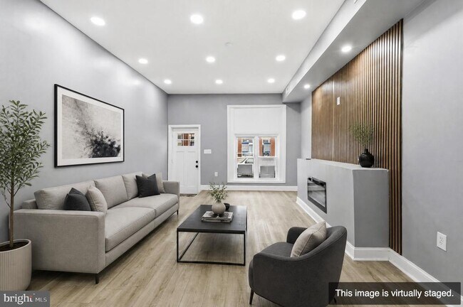 Building Photo - 1651 Darley Ave
