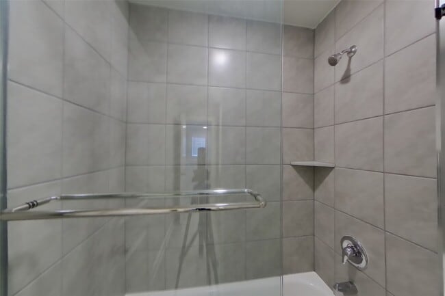 Building Photo - 9835 Willow Creek Commerce Dr