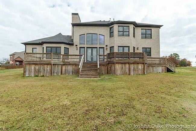 Building Photo - 3189 N Blue Star Dr