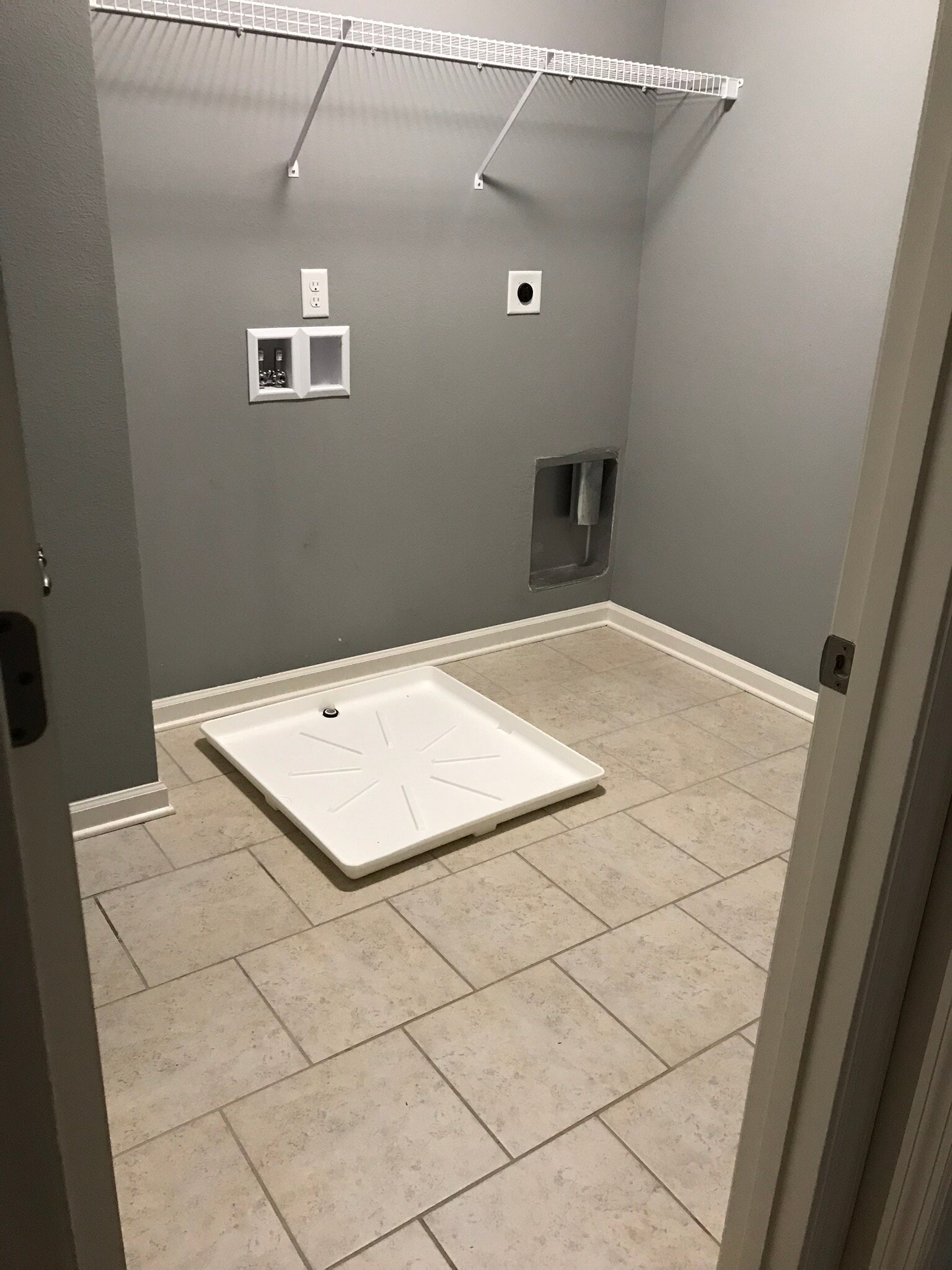 laundry room upstairs - 7506 Hampstead Hall Dr