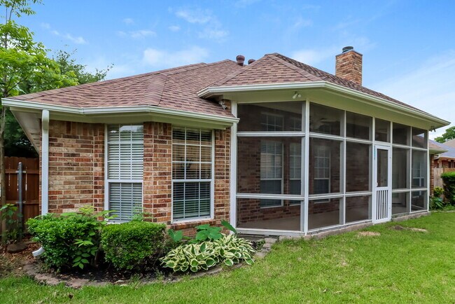 Building Photo - 6211 August Run