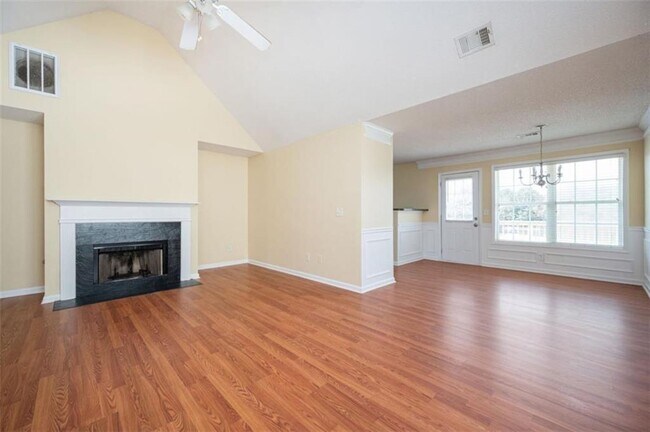 Building Photo - 11517 Haleigh St