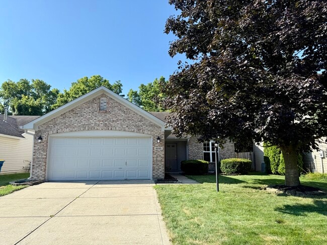 Building Photo - 6065 Woodmill Dr