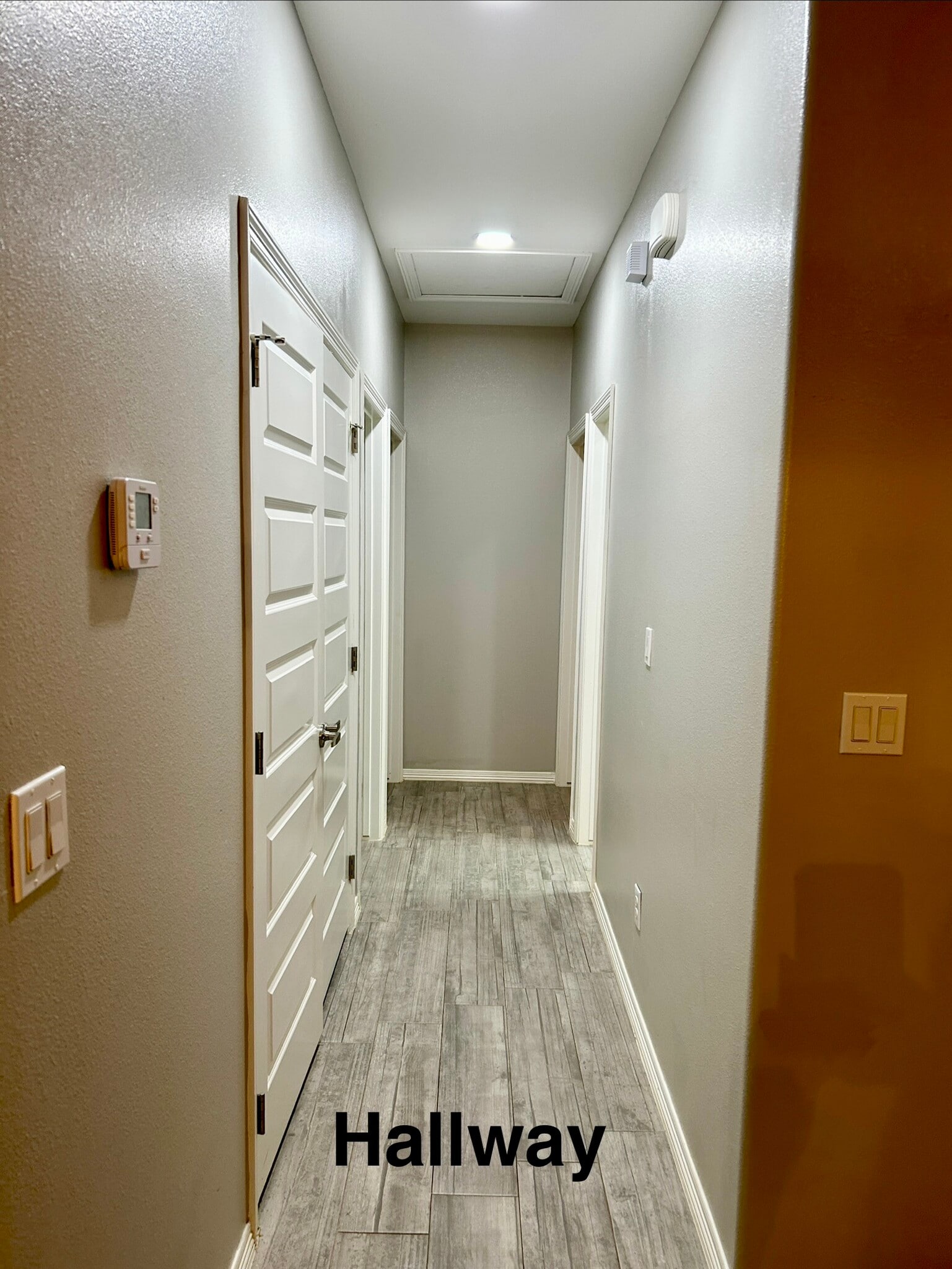 Building Photo - 4904 N Winona Dr