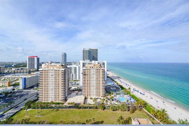 Building Photo - 1950 S Ocean Dr