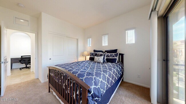 Building Photo - 3935 E Rough Rider Rd