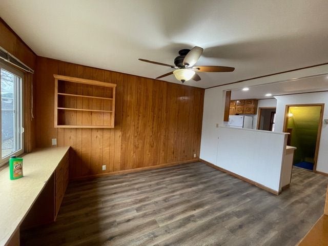 Building Photo - 823 1st Ave