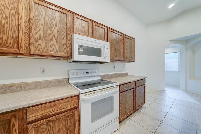 Building Photo - AVAILABLE NOW IN ESTRELLA MOUNTAIN RANCH!!!