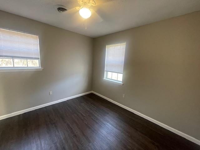 Building Photo - 546 CHARLES St