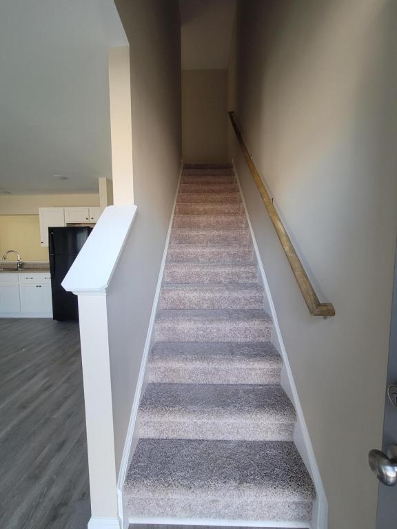 Building Photo - 3940 A Sedona Dr