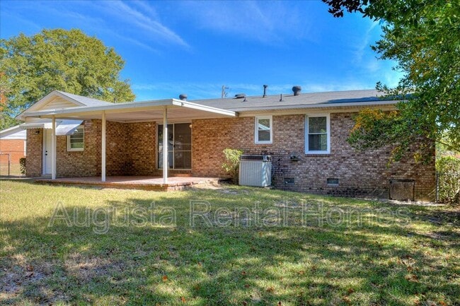 Building Photo - 3210 Trailwood Ct