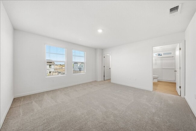 Building Photo - 2416 Interstellar Ln