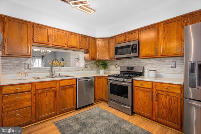 Building Photo - 5335 Hollowstone Cir