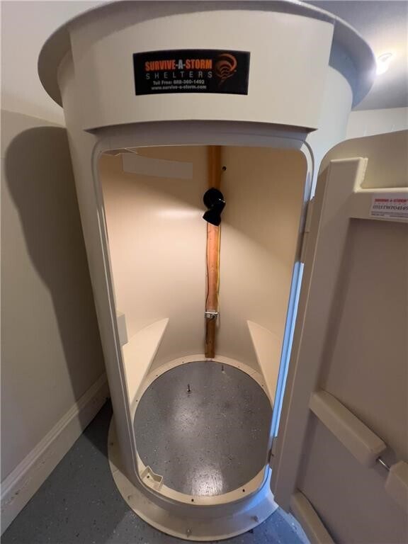 Building Photo - 4608 W Quelinda Dr