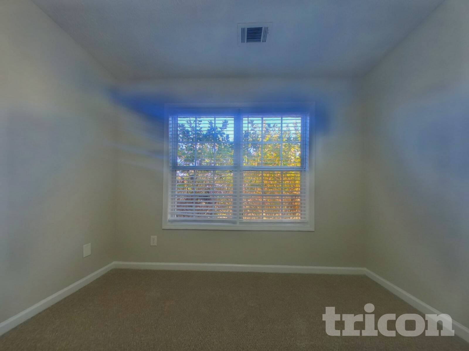 Building Photo - 806 Tucker Trail