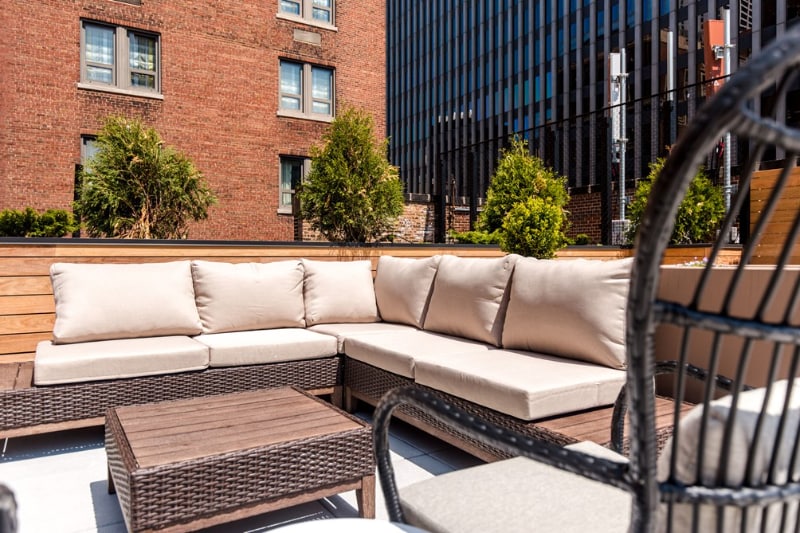 Building Photo - 25 E Adams St