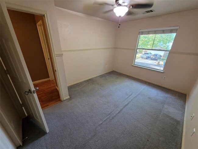 Building Photo - 2210 Wilma Rudolph Rd