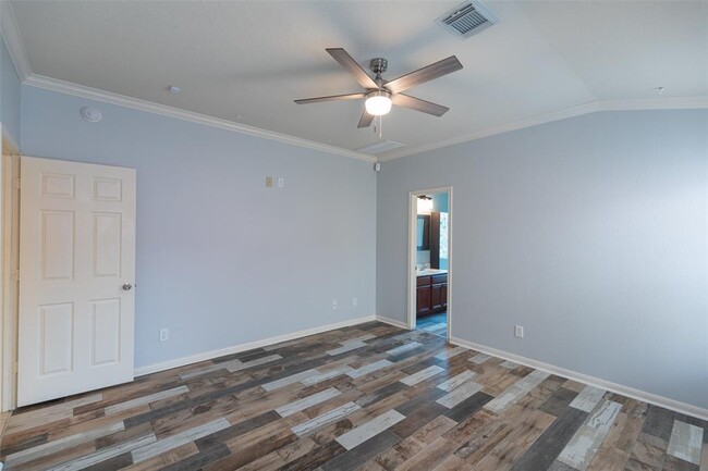 Building Photo - 25315 Sierra Woods Ln