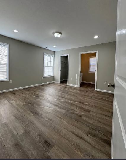 Building Photo - 903 4th St