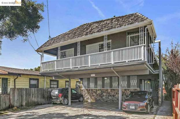 Front view of the unit - 1639 82nd Ave