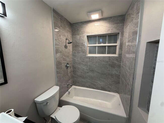 Building Photo - 51 Lagoon Dr