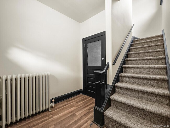 Building Photo - 109 Cooper Dr