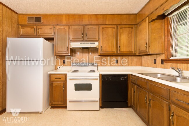 Building Photo - 3807 Sheffield Ct