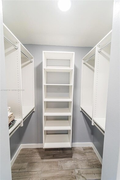 Building Photo - 8107 NW 74th Ave