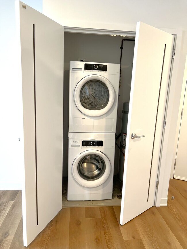 Building Photo - Aalii at Ward Village - High Floor One Bedroom, One Bath, One Assigned Parking