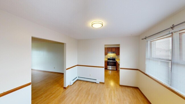Building Photo - 816 Pearson Cir