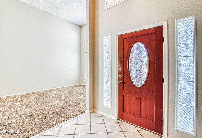 Building Photo - 6076 Los Siglos Dr