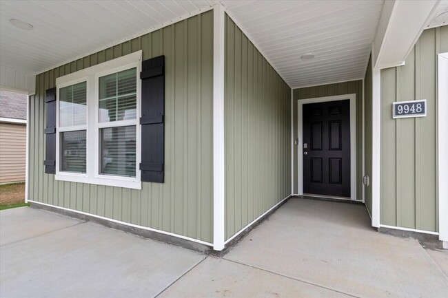 Building Photo - 9948 Sequoyah Cove Dr