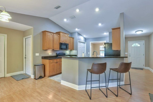 Building Photo - 3513 Larkspur Ln