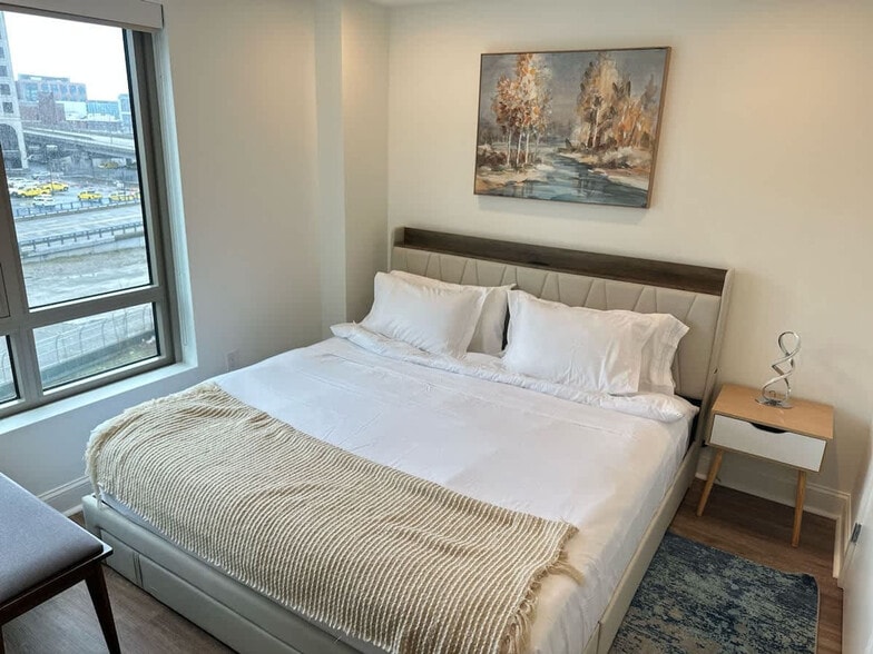 Building Photo - 677-679-679 Washington St