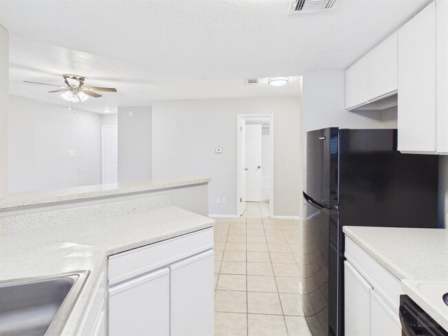 Building Photo - 2500 Burleson Rd