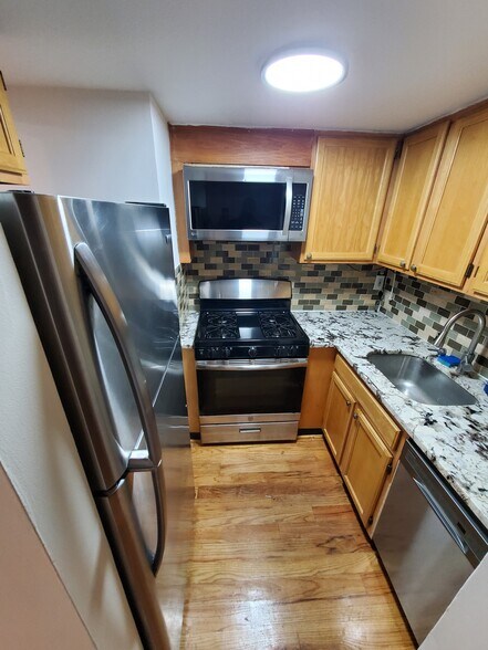Building Photo - 130 W 132nd St