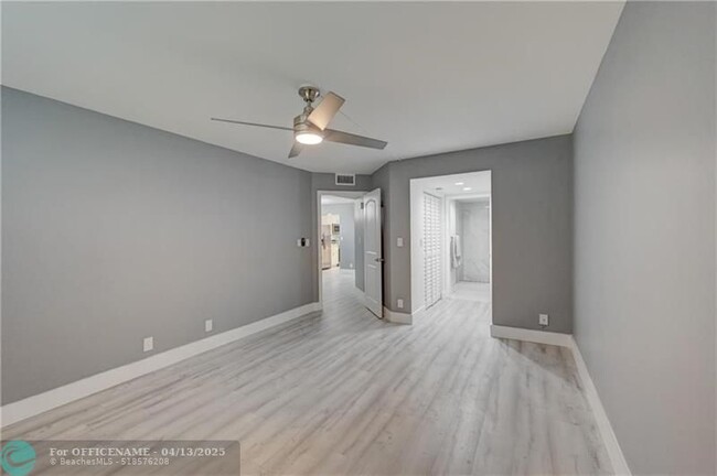 Building Photo - 1704 Andros Isle