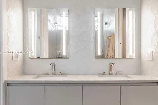 Building Photo - 1830 NE 193rd St