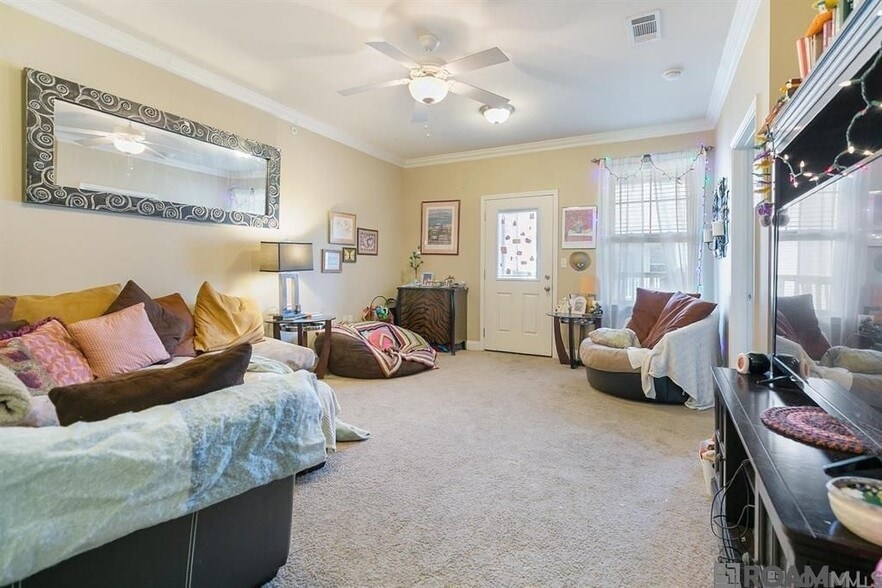 Building Photo - 1362 Brightside Dr