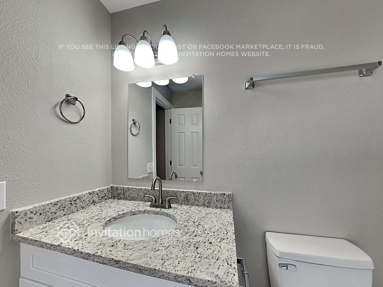 Building Photo - 4060 Charro Dr